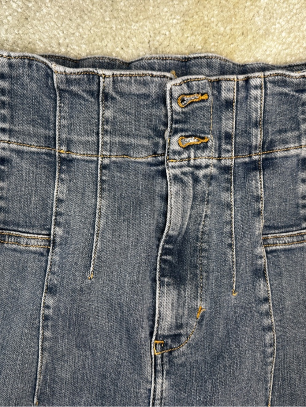 We The Free High-Waist Washed Blue Flare Jayde flare leg Jeans - Picture 4 of 6